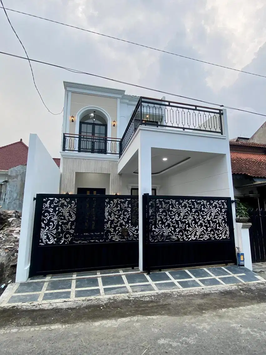 DIJUAL MURAH RUMAH MODERN BARU DI JALAN SULFAT, BLIMVING, KOTA MALANG