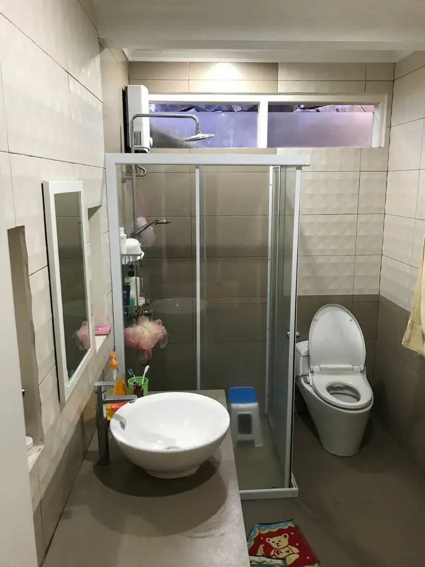 Jual Rumah Mewah Semi Furnish di Sarijadi Bandung Utara