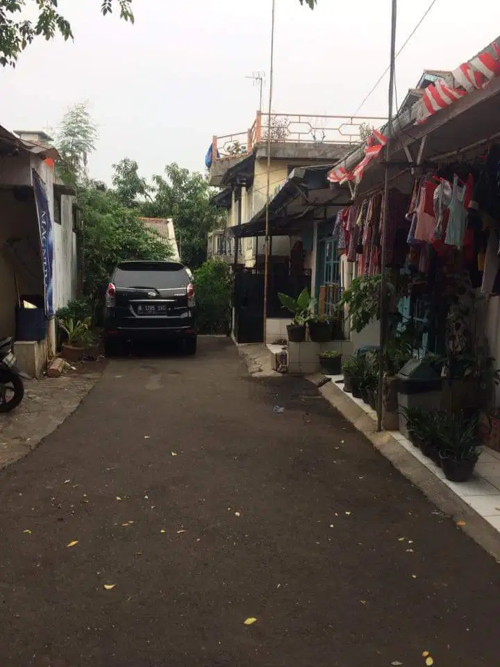 Rumah dan kosan di ragunan jaksel