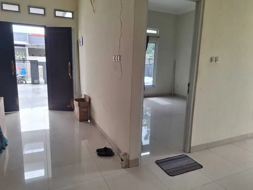 DIJUAL RUMAH HOEK MURAH 2 LANTAI DI TAMAN HARAPAN BARU KOTA BEKASI!