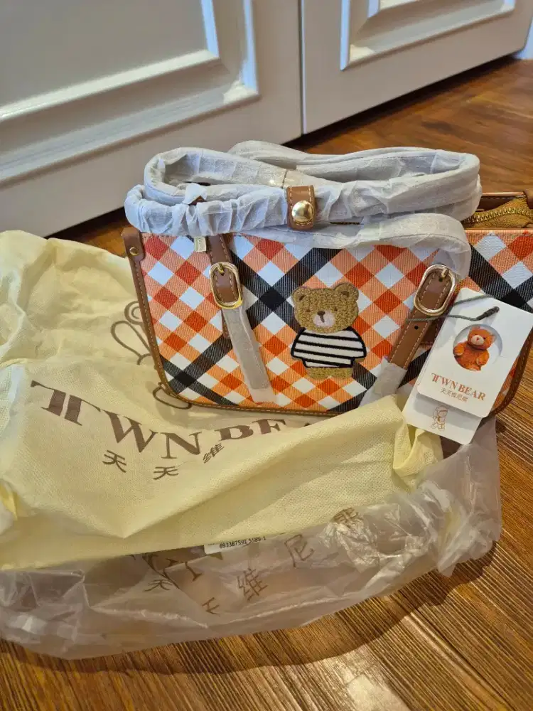 Tas ttwn ory jual rugi masih baru