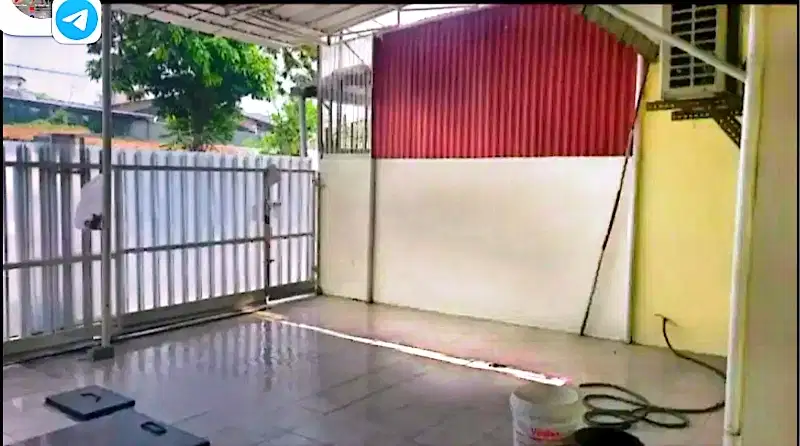 Siap Huni. sudah cat ulang. Bersih. Hadap Selatan.