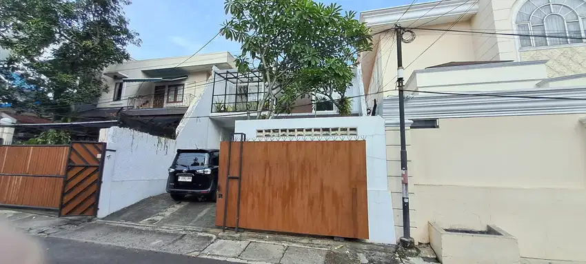 Disewakan Rumah Menarik