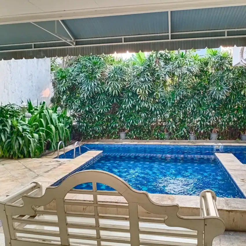 Disewakan Rumah dkt senayan city Jakarta Selatan