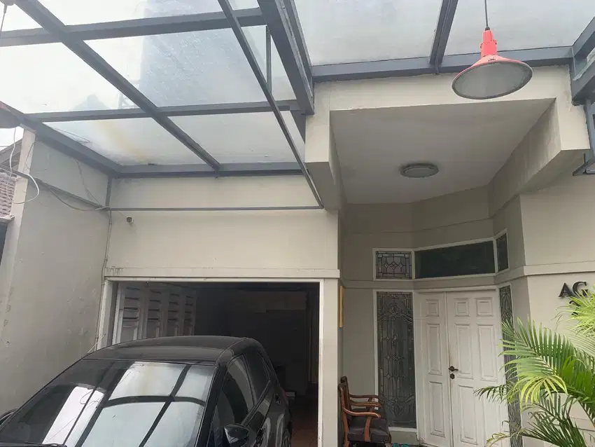 Dijual Rumah Semi Furnished Rapi di Bintaro Sektor 3
