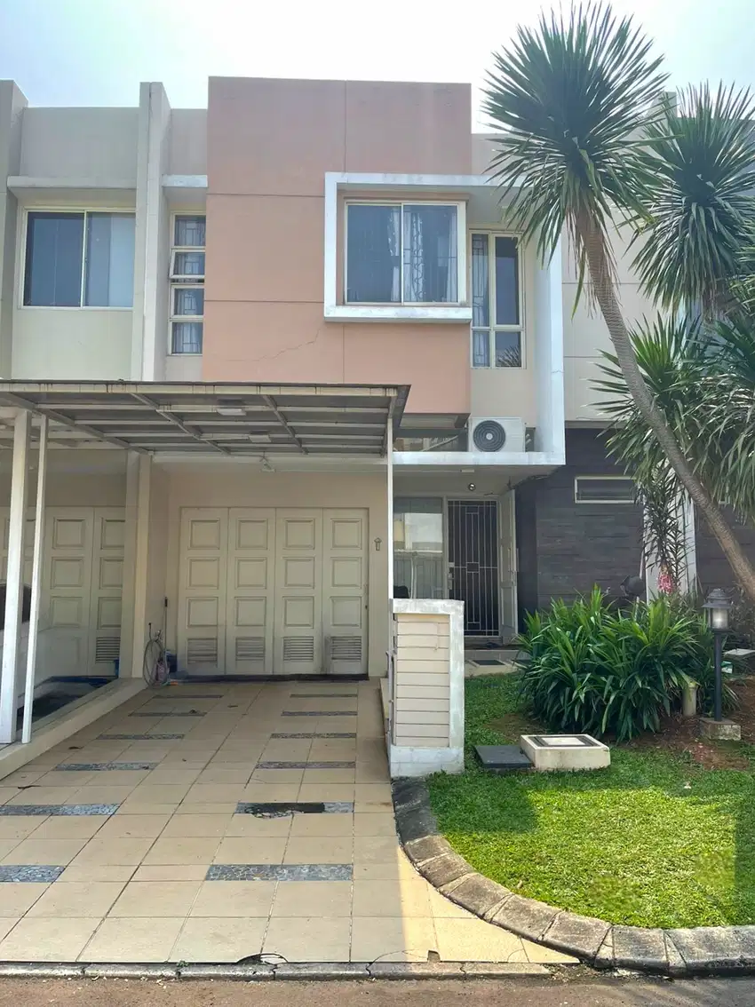 Rumah CANARY THE SPRINGS Gading Serpong Siap Huni Renov Semi Furnished