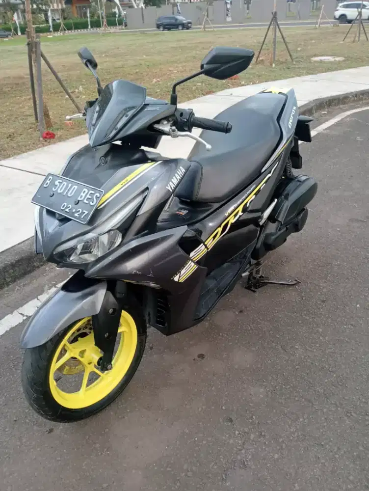 Yamaha Aerox 155 Conected Abu Glossy