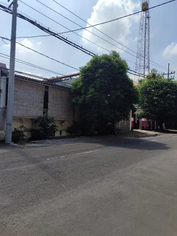 Rumah Hitung Tanah Embong Wungu Pusat Kota Surabaya
