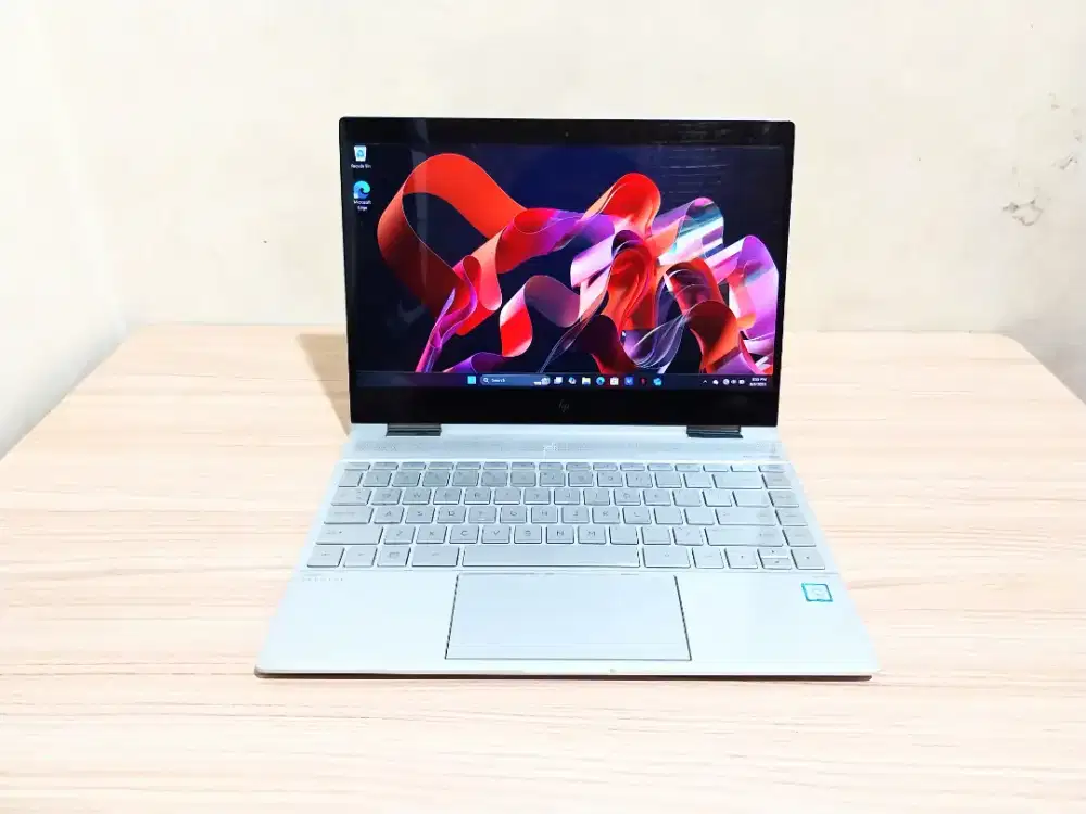 HP Spectre x360 touchscreen core i7-8550U ram 8/256GB I