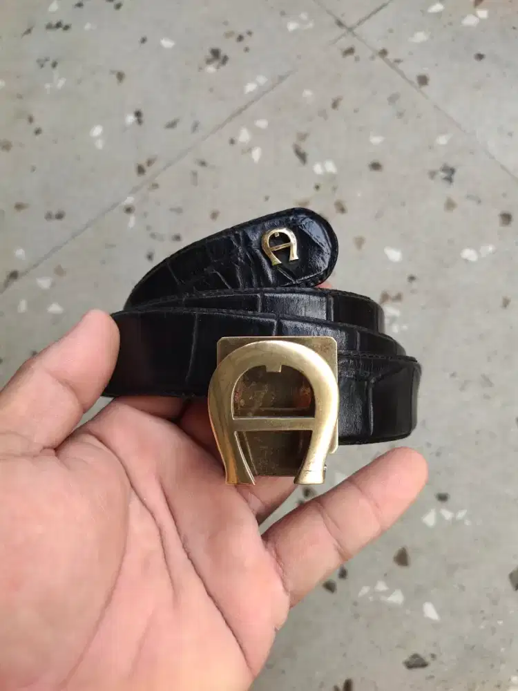 ETIENNE AIGNER BELT Authentic - Preloved