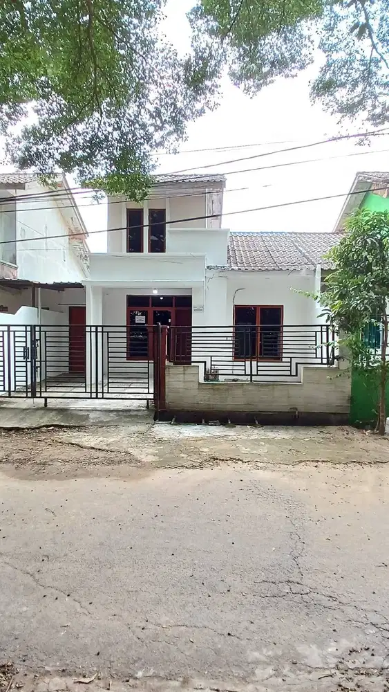 Disewakan Rumah Keluarga Muslim di depan RS. Awal Bros Batam Center