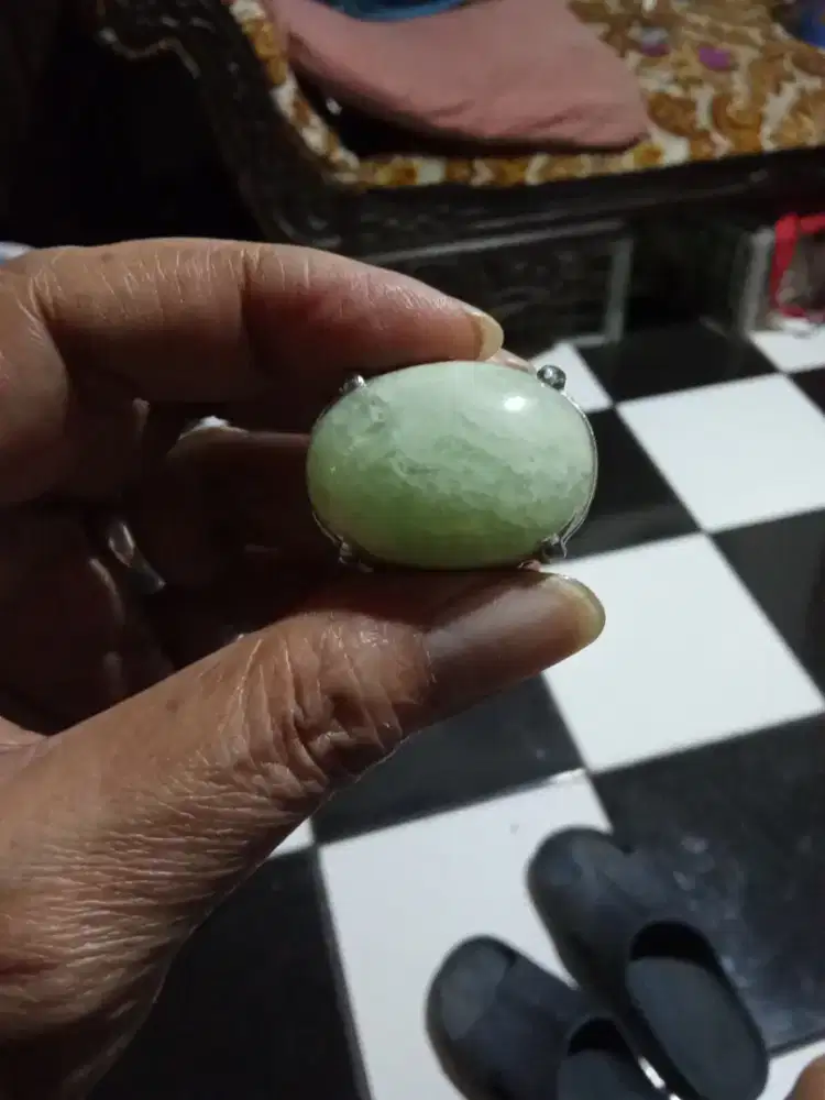 Jual batu giok jadeid Birma tipe A