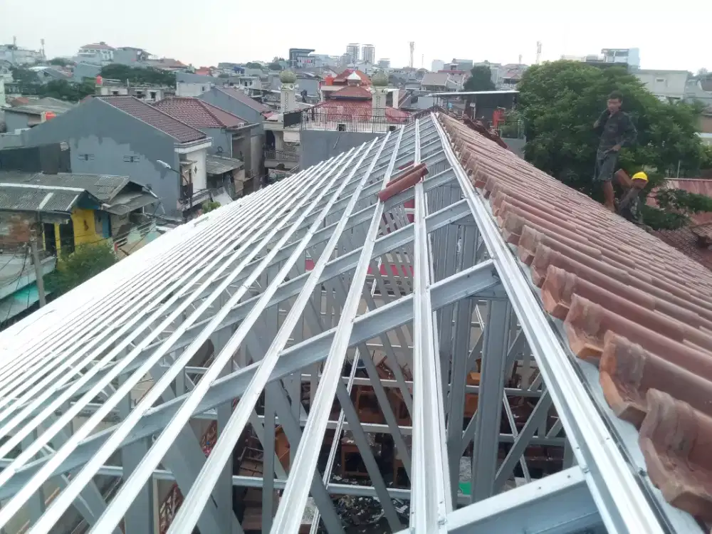 Tukang borong pasang baja ringan