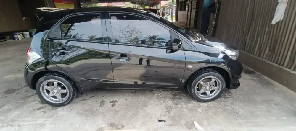 Dijual biro tahun 2015,bersih terawat