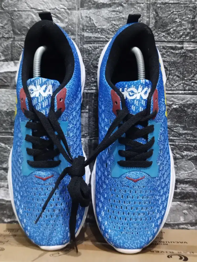 Sepatu trfit murah