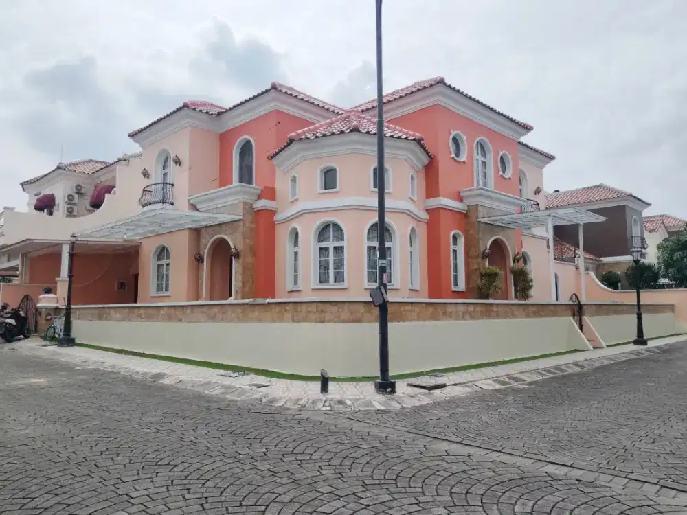 Disewakan Dikontrakan Rumah Mewah Perumahan Elite Casa Grande Maguwo