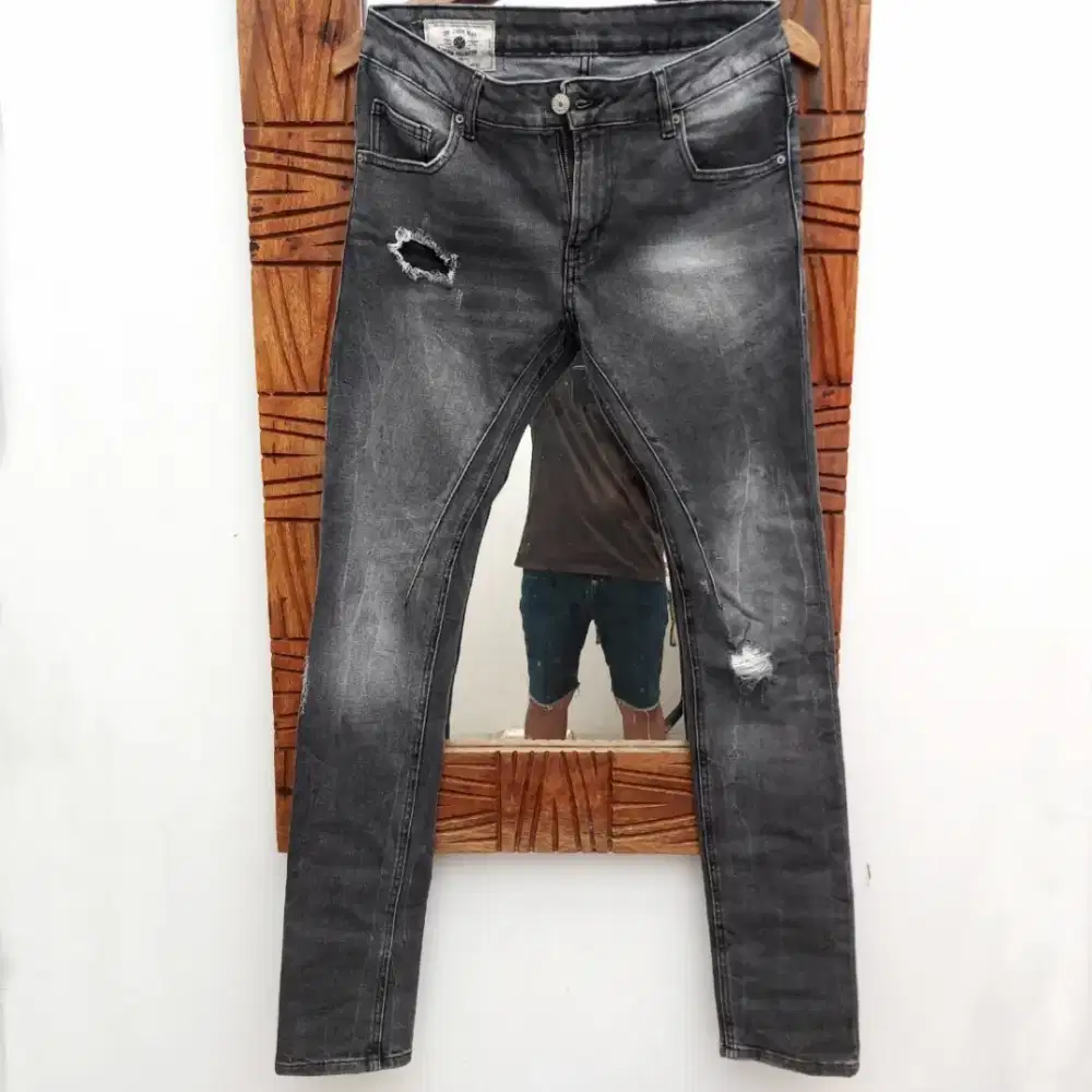 ZARA MAN DENIM COLL • Ripped Skinny Jeans - Street Style (30/31)