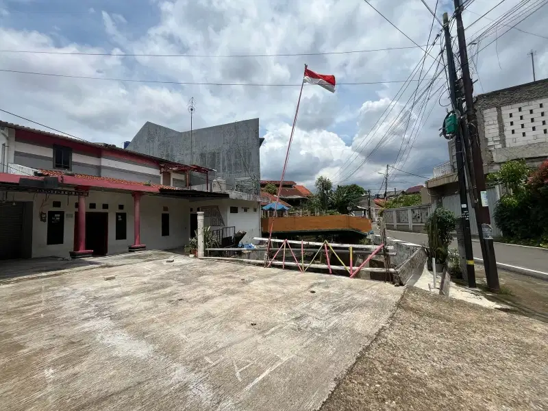 Tanah darat harga 7 juta nego/m2 cash  bonus bangunan