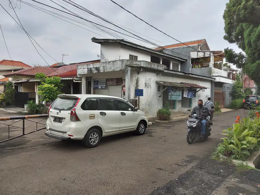 Rumah Hoek Strategis di Cirendeu Cocok dibuat Kost² an - Kontrakan