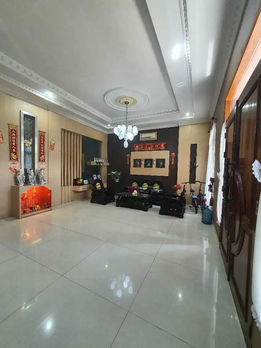 Villa di Komplek Cemara Asri