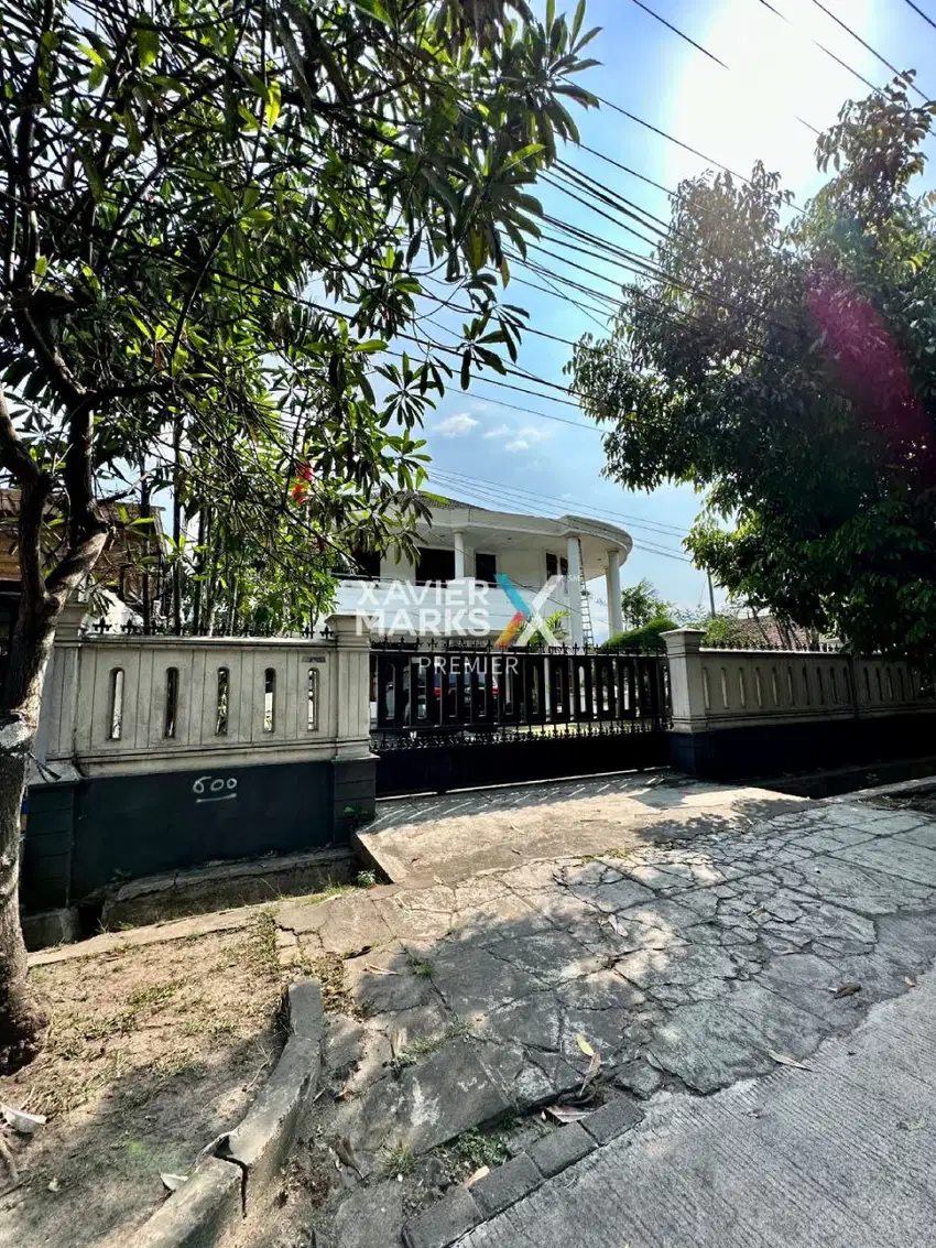 Dijual Rumah Tengah Kota Siap Huni di Raya Langsep Malang