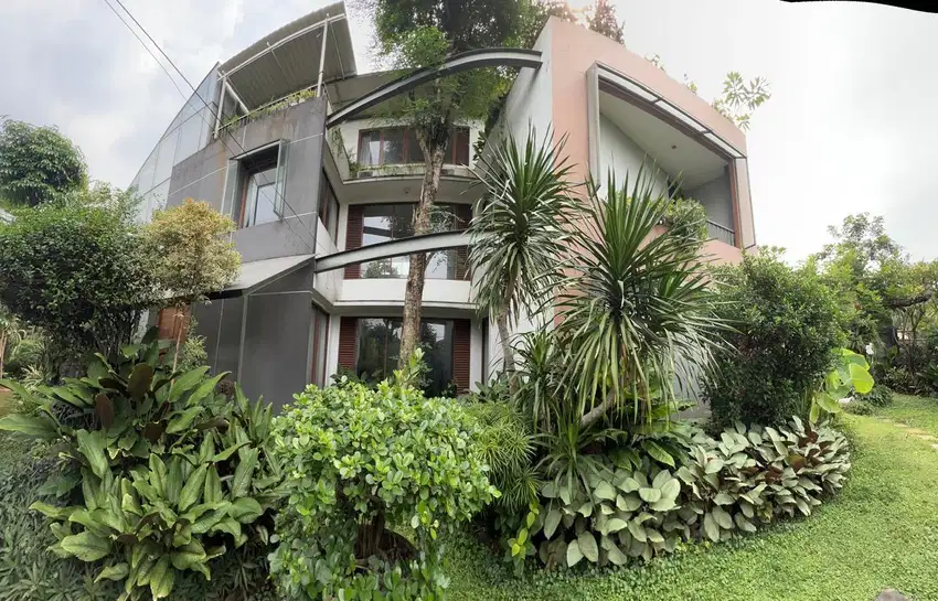 Rumah Mewah Siap Huni Full Renovasi di Pesanggrahan Jakarta Selatan