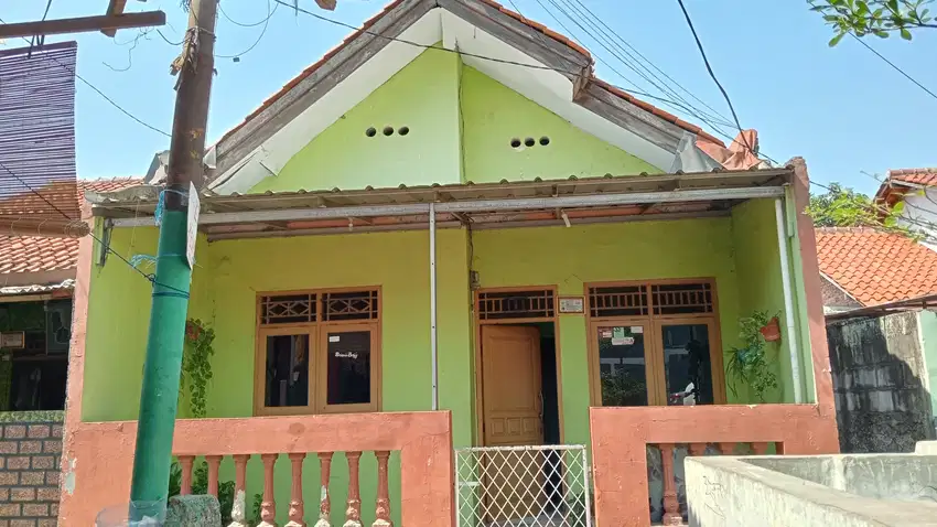 Dijual cepat rumah di Lebak sari tanjung barat jaksel