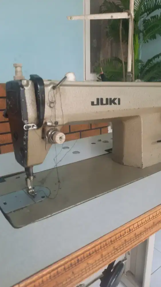 Jual BU mesin jahit merk Juki cn DDL