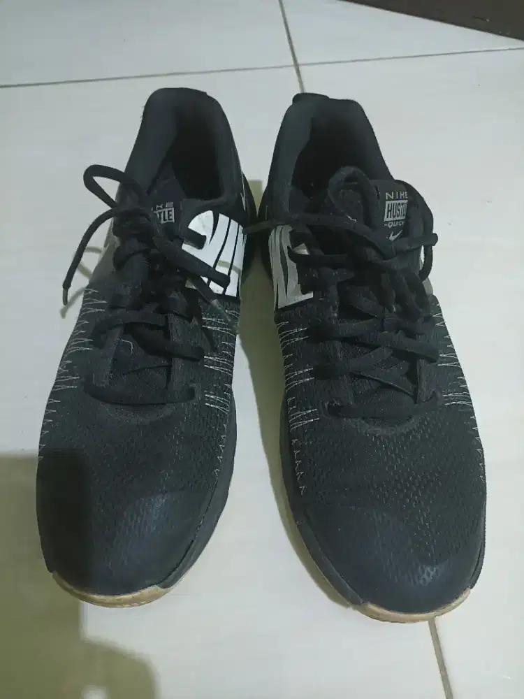 Sepatu Nike ori size 40