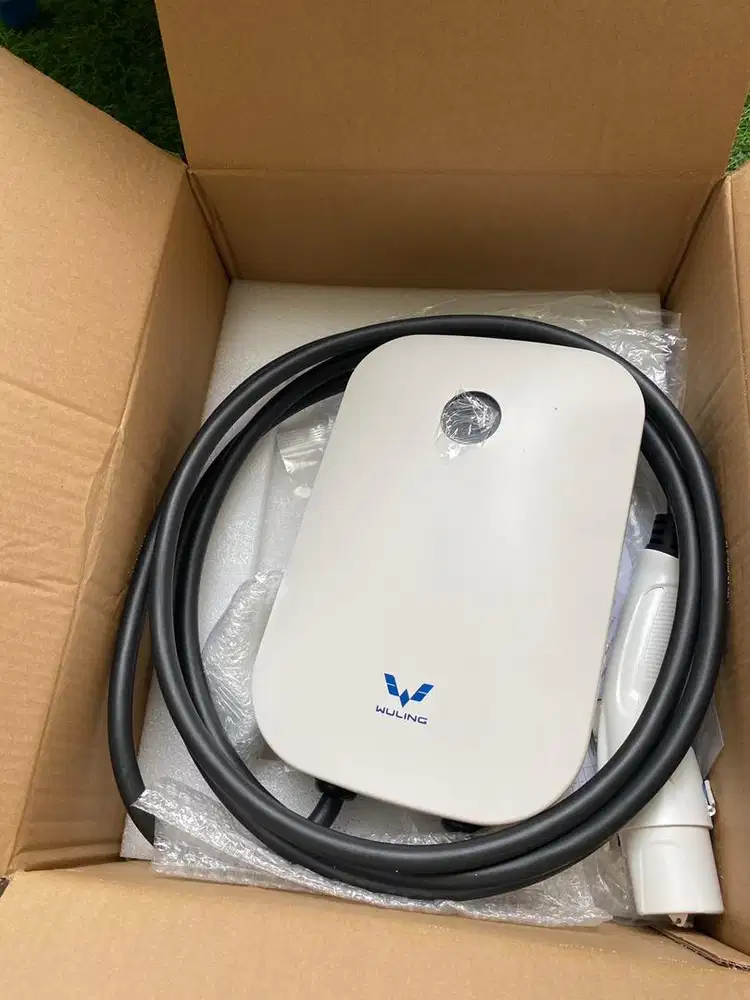 Dijual charger wall mounted atau charger listrik dinding rumah wuling