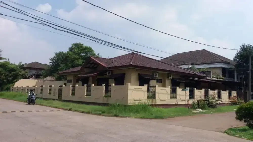 DIJUAL - RUMAH HOEK CINERE MEGAPOLITAN DEPOK (NEGO BU)