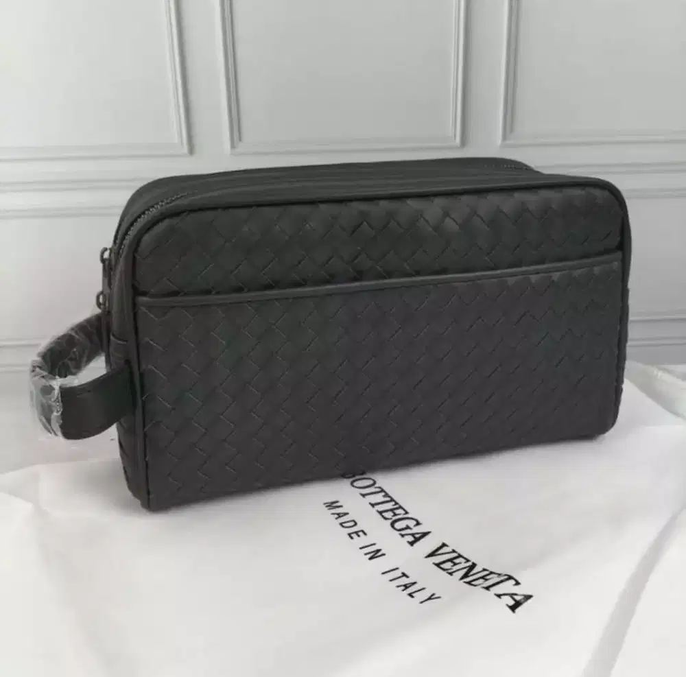 POUCH BAG PRIA BOTTEGA VENETTA double zipper clutch jinjing boven