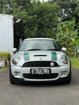 Mini cooper tahun 2010