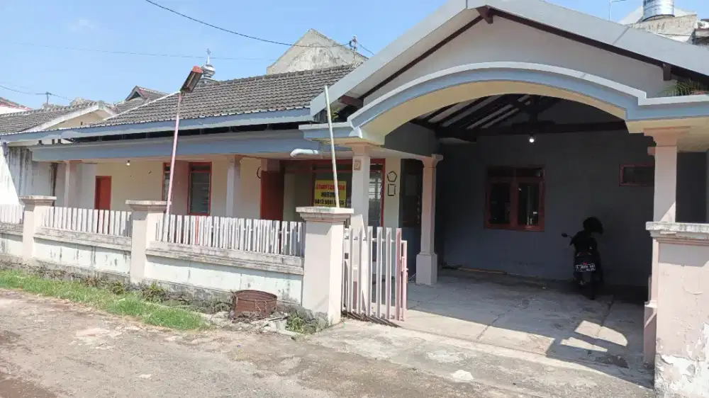 Disewakan Rumah Murah Daerah Sumbersari Dekat UNEJ