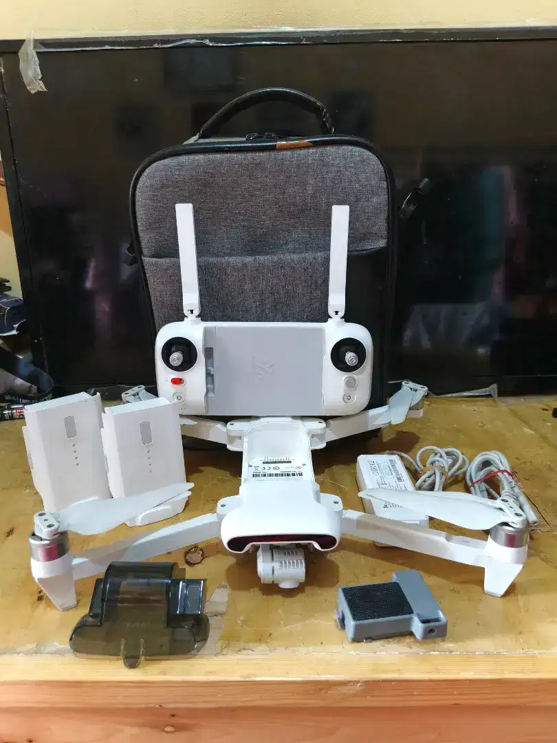 Drone Fimi X8SE V2 Combo 2022 With Megaphone