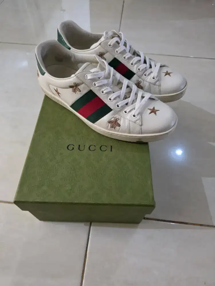 GUCCI ACE BEE STARS LOGO SNEAKERS G.9.5