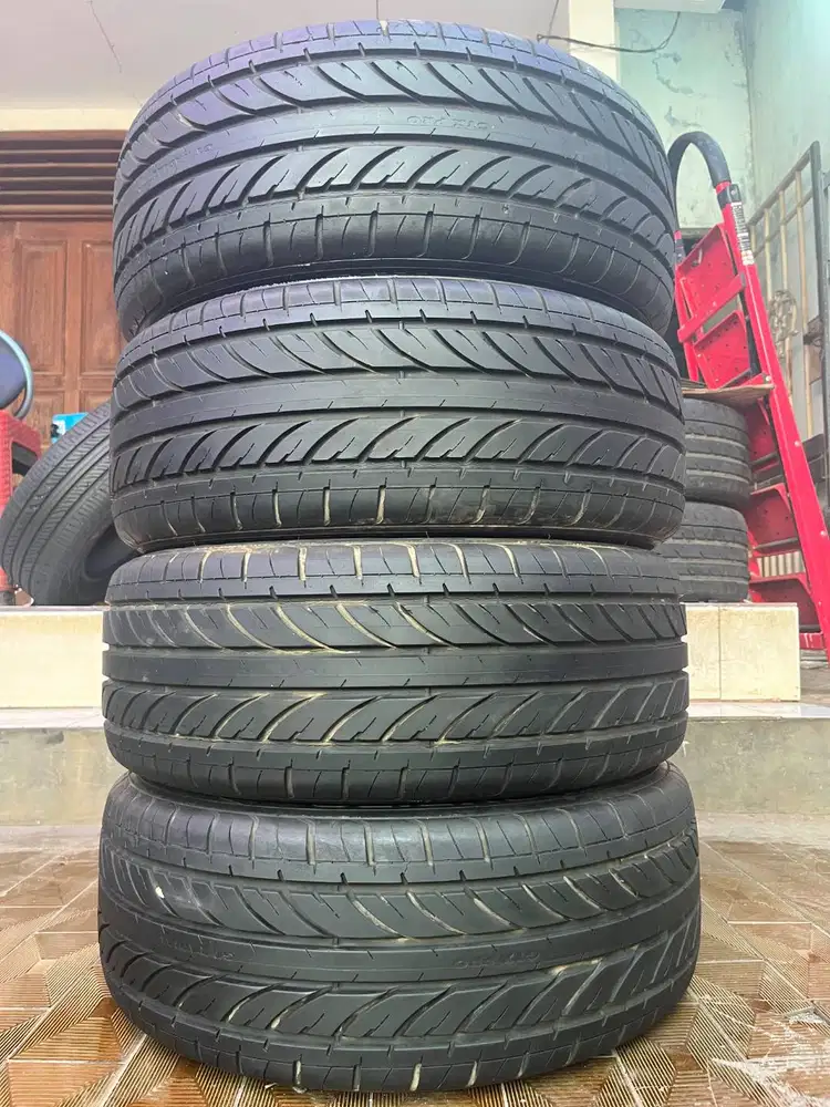 Ban GT Radial Champiro GTX PRO 205 55 r16 4Pcs