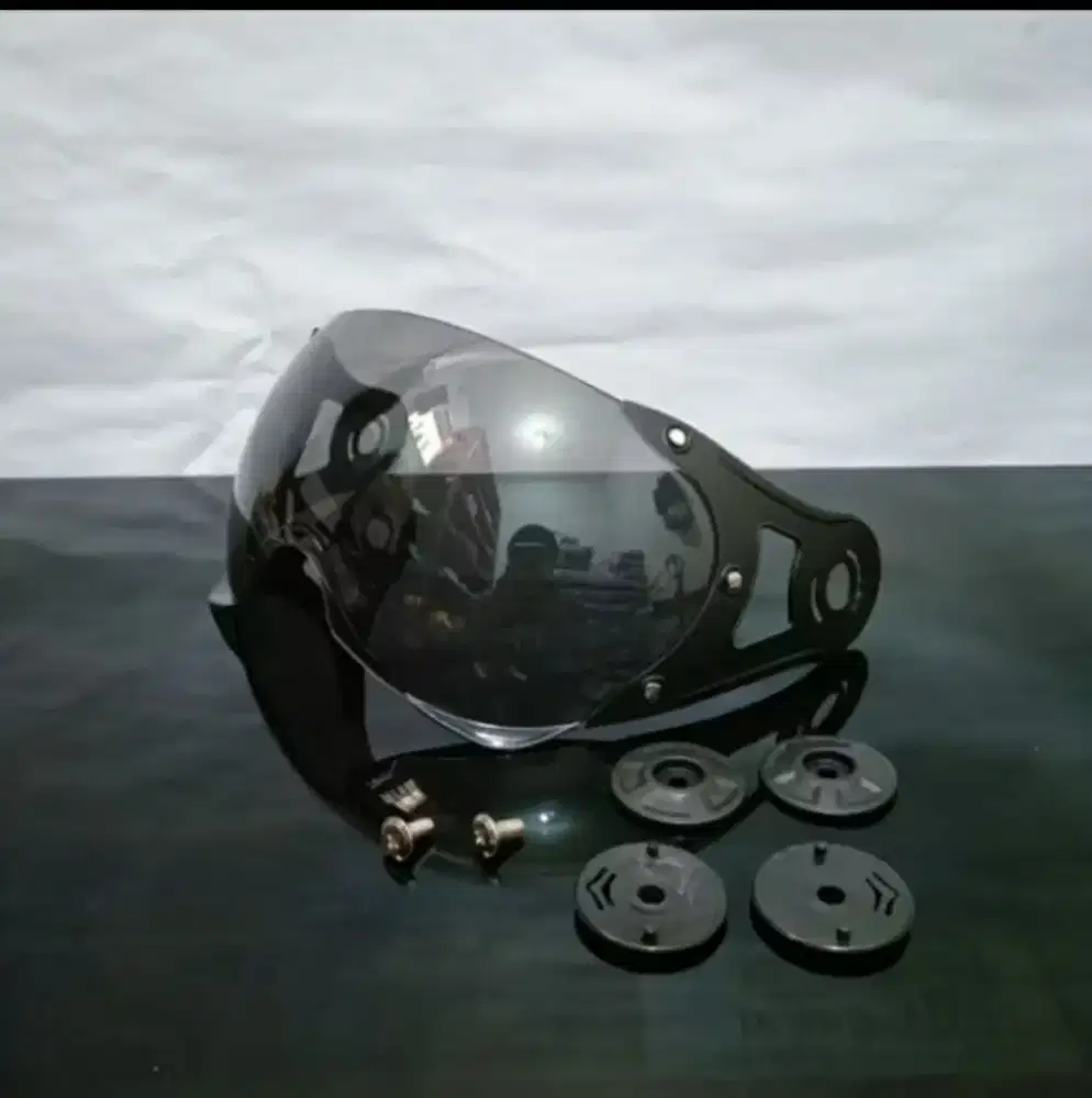 Kaca Pilot Helm Honda Scoopy dan jenis helm lainnya