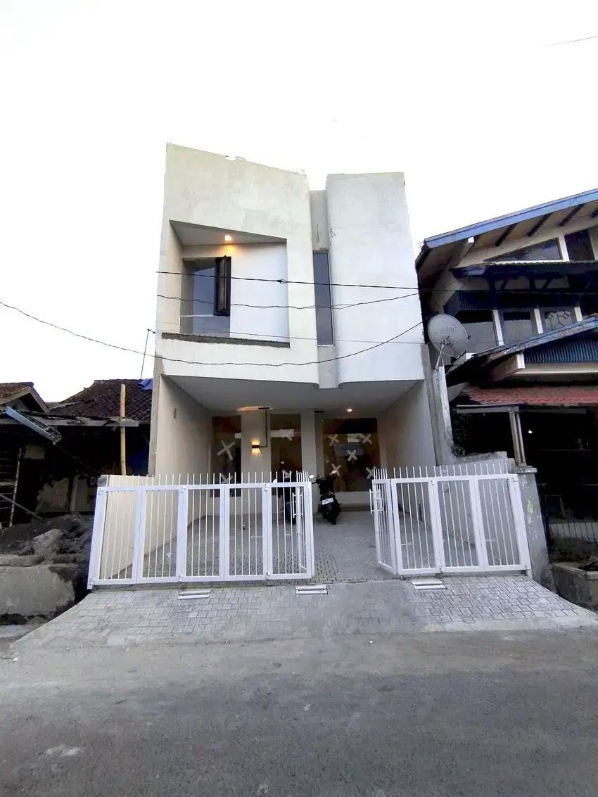 Dijual Rumah Baru Minimalis Modern Cijagra Buah Batu