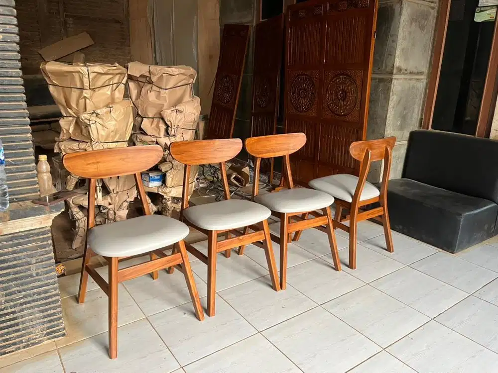 Kursi cafe jati kursi makan jati