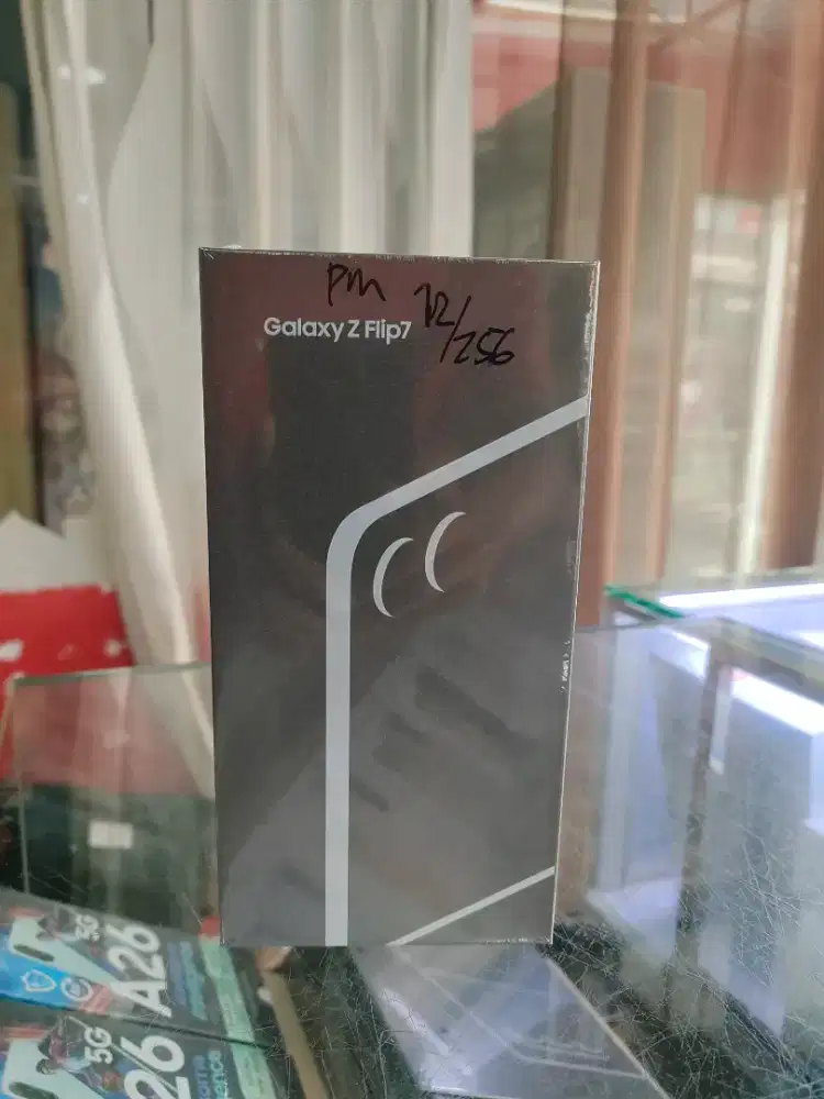 Samsung Galaxy Flip 7 (256GB)