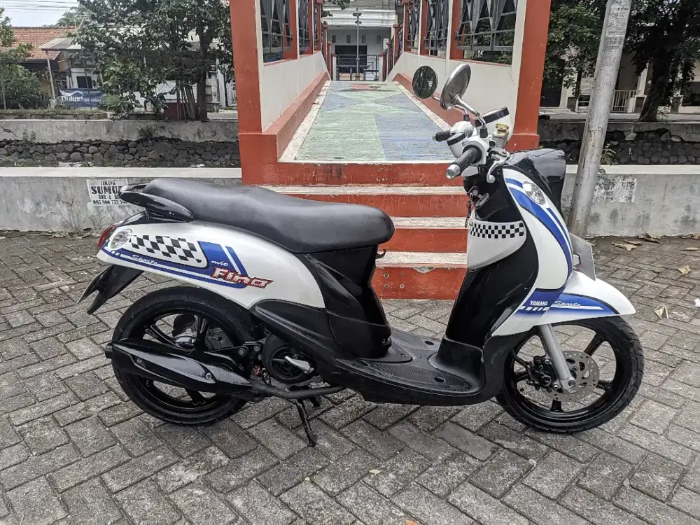 Fino 2013 Putih Biru Mesin Nyuss