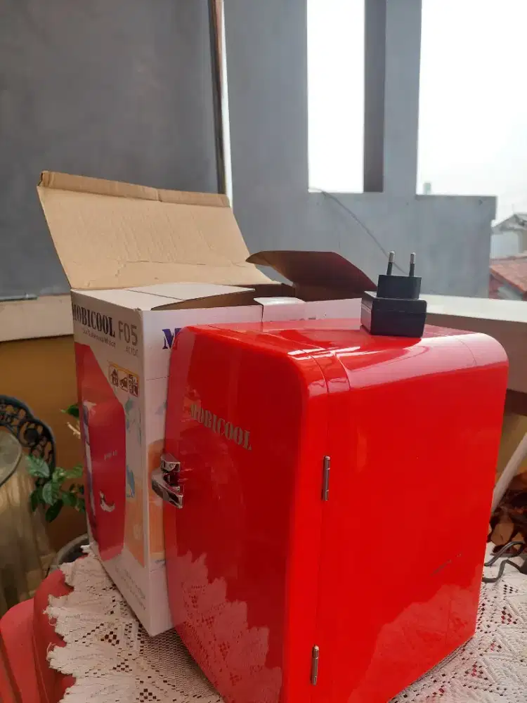 Dijual Kulkas Mobil Mobicool F05