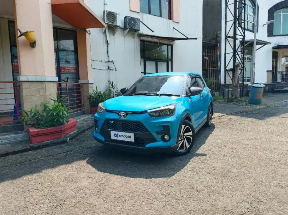 Pajak Panjang - TOYOTA RAIZE 1.0 G ONE TONE BENSIN M/T 2021 BIRU
