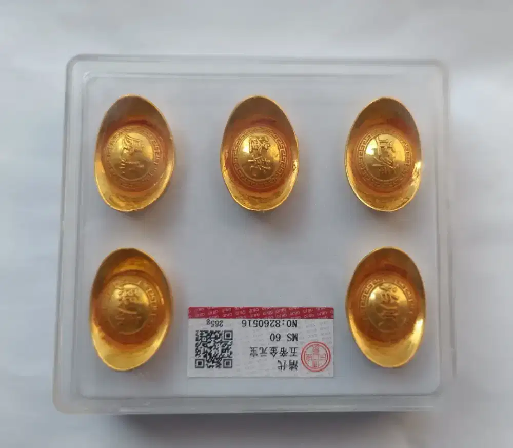 Uang keberuntungan Antique