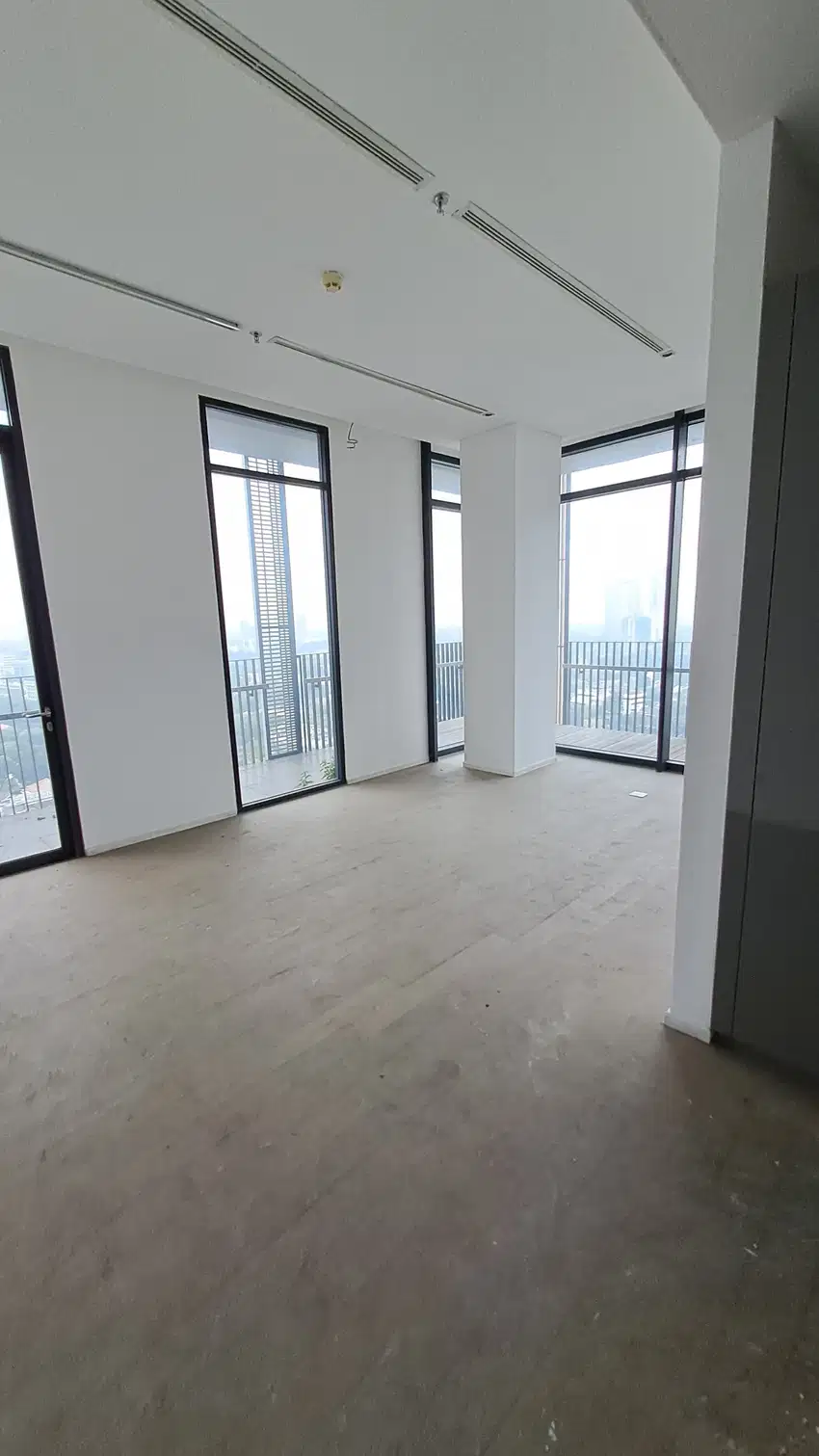 Apartemen Senopati Suites 3 Bedroom Unfurnished