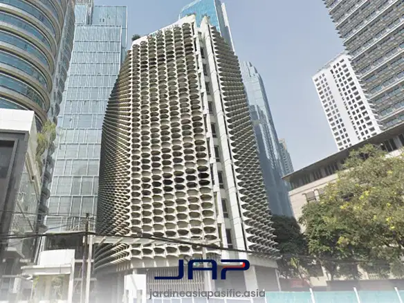 Sewa Kantor Sequis Center Luas 165 M2 Furnished SCBD dekat MRT Istora