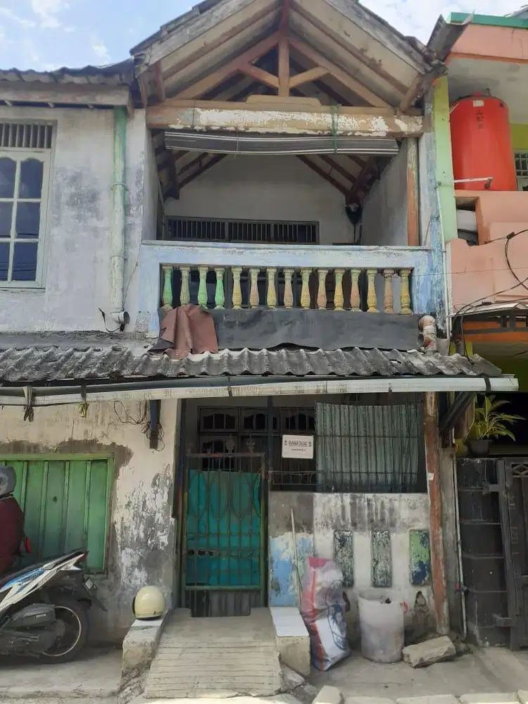 Rumah murah 2 lantai binong permai