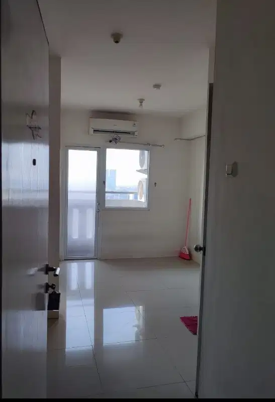 2 BR Lt. 10 View Lepas Green Pramuka Jual Murah