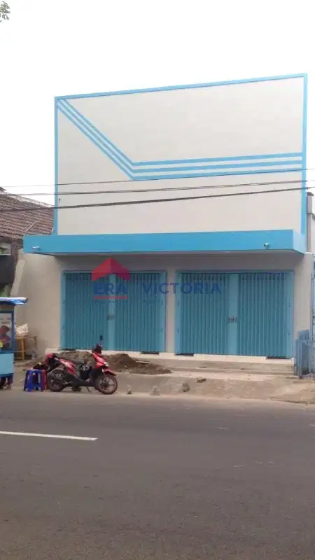 Ruko disewakan /dijual dekat RS Babtis pinggir  jalan besar